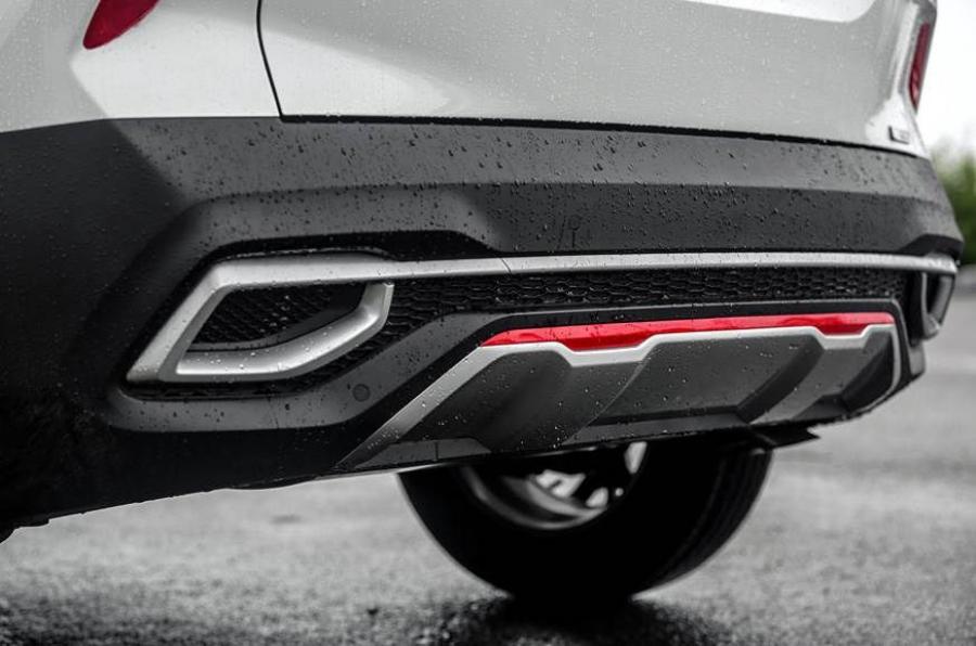 Детали экстерьера Kia Seltos GT-Line 2019 года  (WW) (фото 14 из 26)